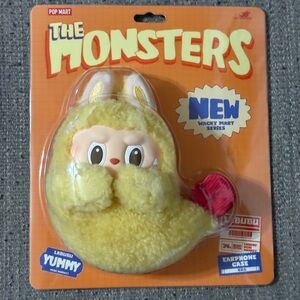 POPMART Wacky Mart Shrimp Labubu Earphone Case